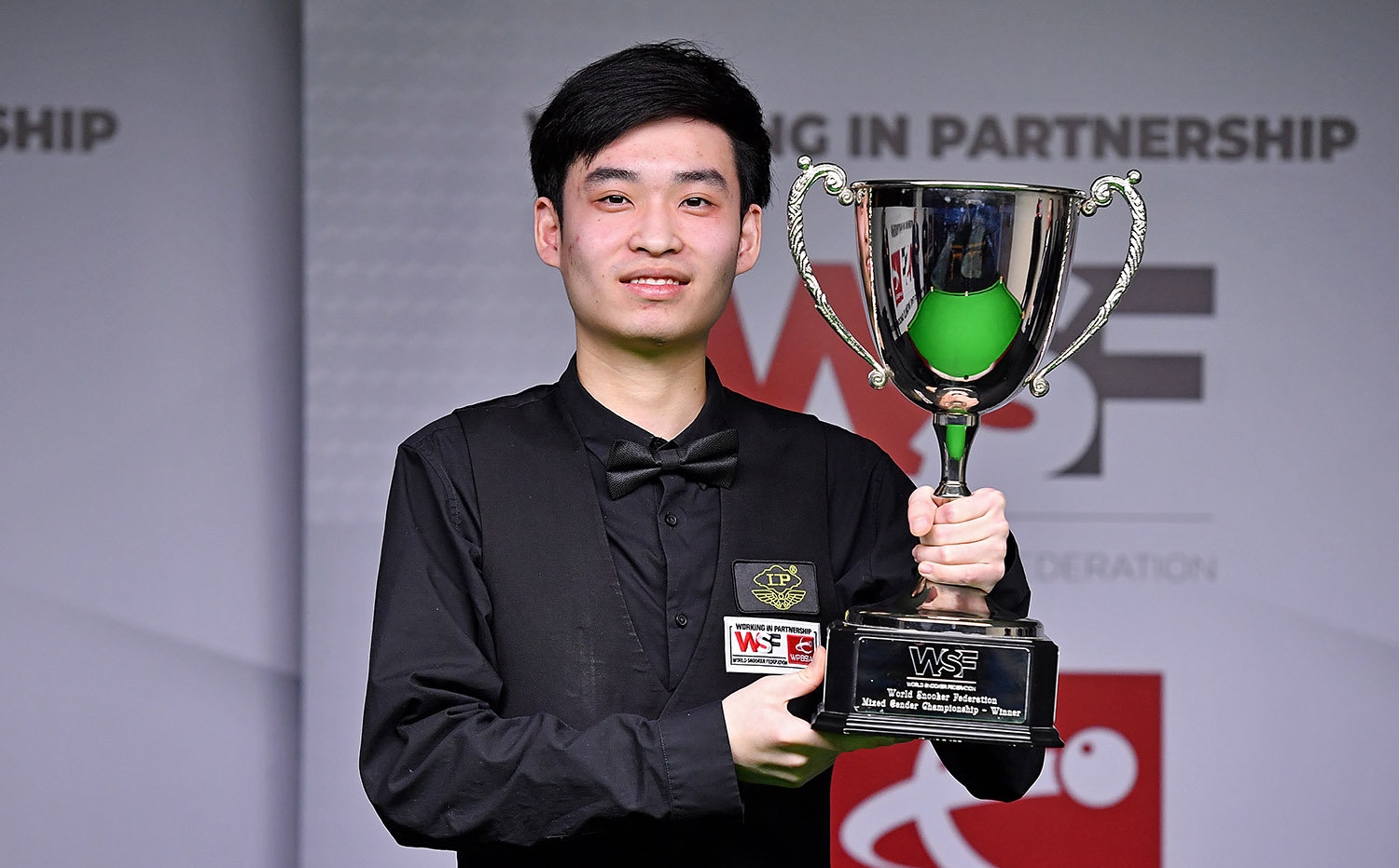 他的目标不 他的目标不