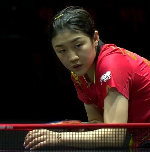 壁球运动倘 壁球运动倘