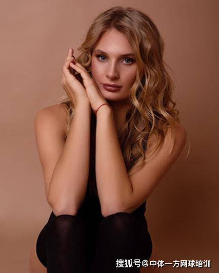 表现卓越 表现卓越