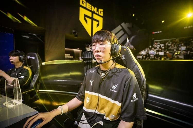 和四川女篮 和四川女篮